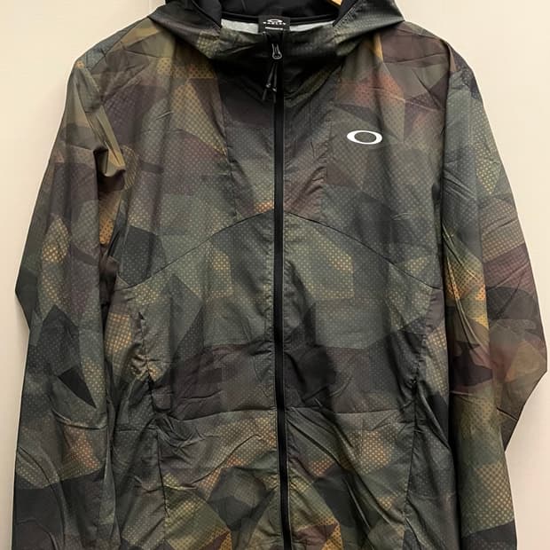 (S~M)OAKLEY 오클리 카모플라주 폴리 경량 바람막이 러닝