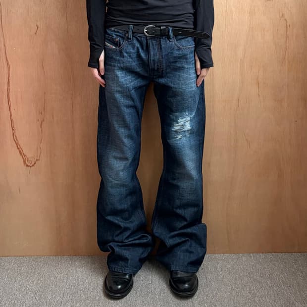 디젤 플레어 데님 팬츠
