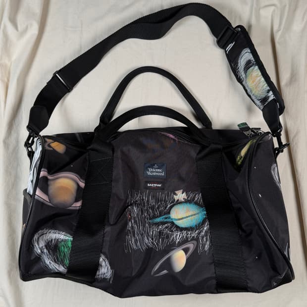 비비안 웨스트우드 이스트팩 콜라보 보스턴 가방 