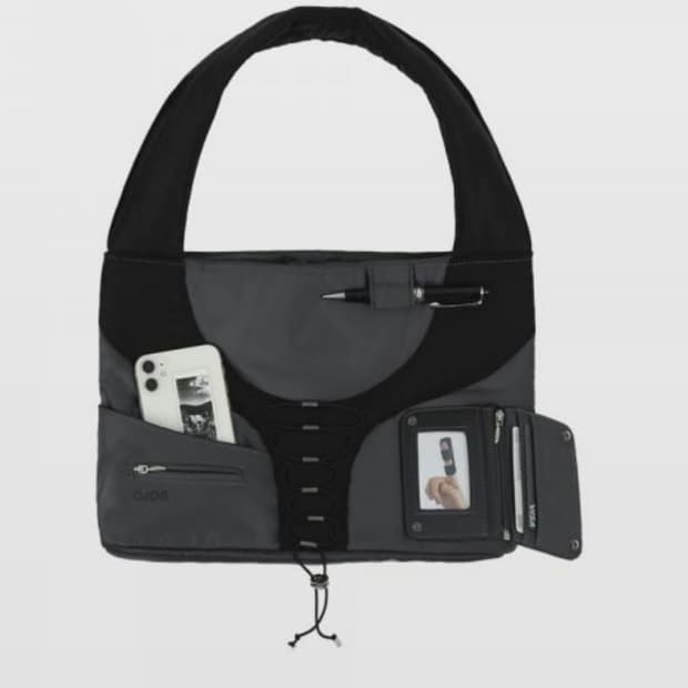 오호스 미들백 ojos wallet middle bag 
