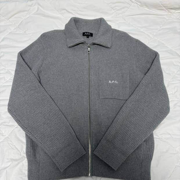 아페쎄 니트 집업 가디건