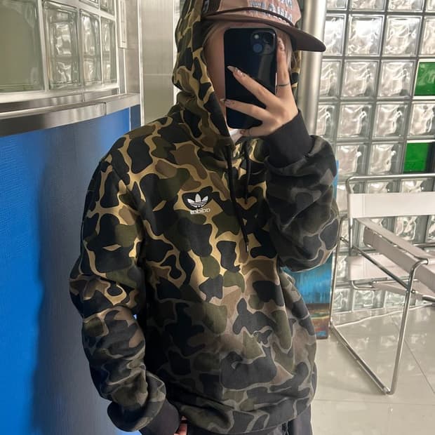 CAMO HOODED SWEATSHIRT 카모 후드티