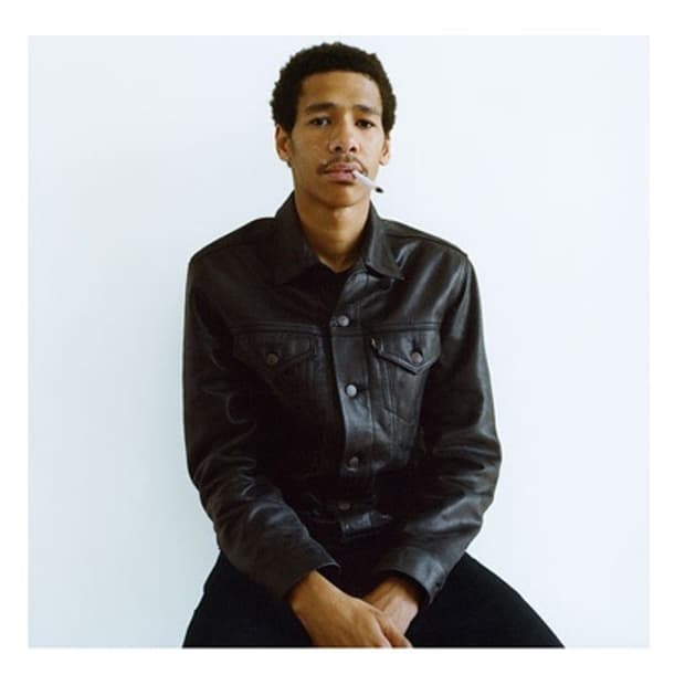 슈프림 리바이스 레더트러커 s