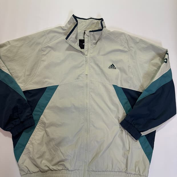 아디다스 바람막이 자켓(3XL 사이즈)