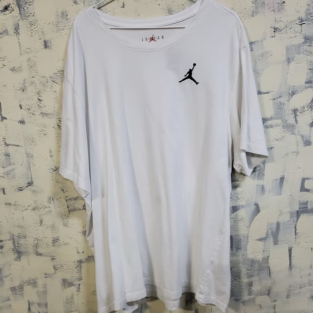 조던 점프맨 라운드 반팔티 