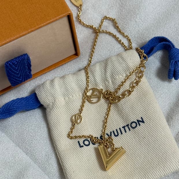 루이비통 목걸이 정품 (영수증 인증 가능)