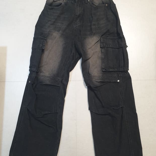 트릴리온 흑청 워싱 카고팬츠 데님 팝니다