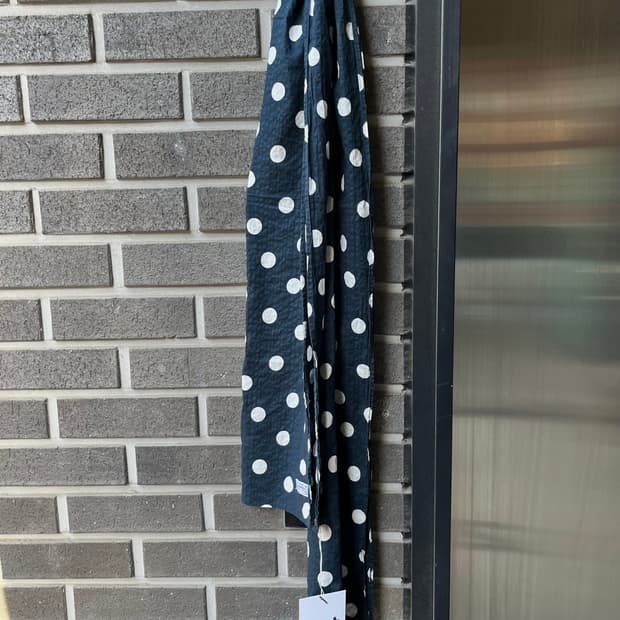 BEAMSBOY 도트 스카프 네이비