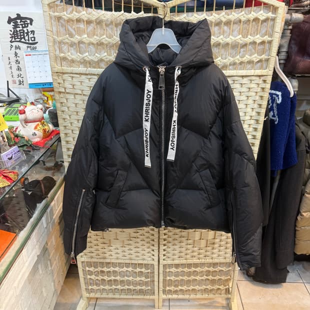 66 정품 크리스조이 숏 패딩 팝니다