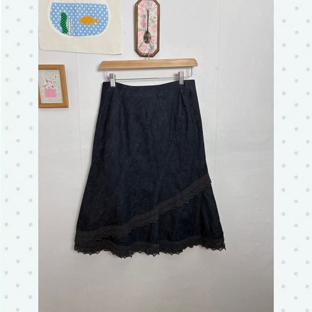 크로쉐 포인트 데님 스커트