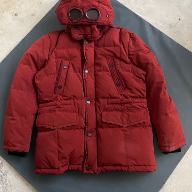 씨피컴퍼니 고글 패딩 105