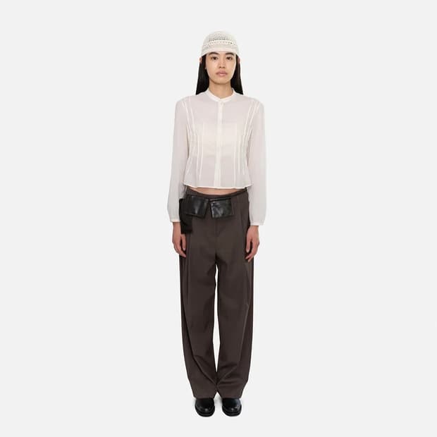 (새제품) 아모멘토 pintuck slim shirt 핀턱 슬림 셔츠 1