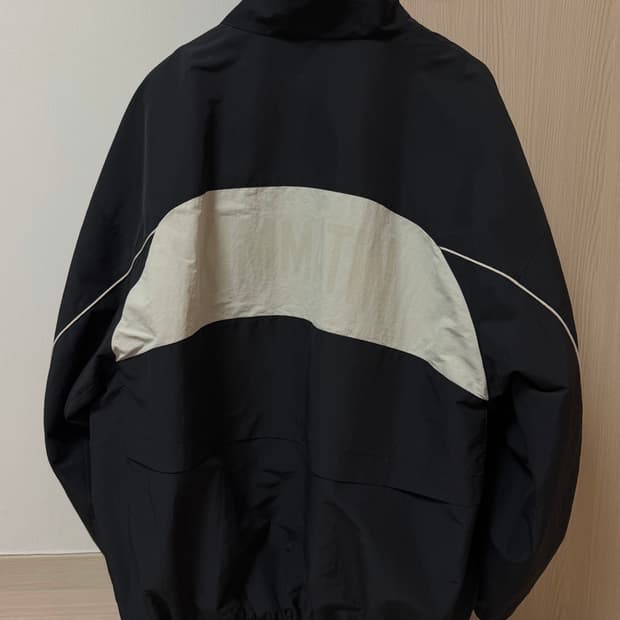 킴마틴 KIMMATIN 바람막이 윈드브레이커