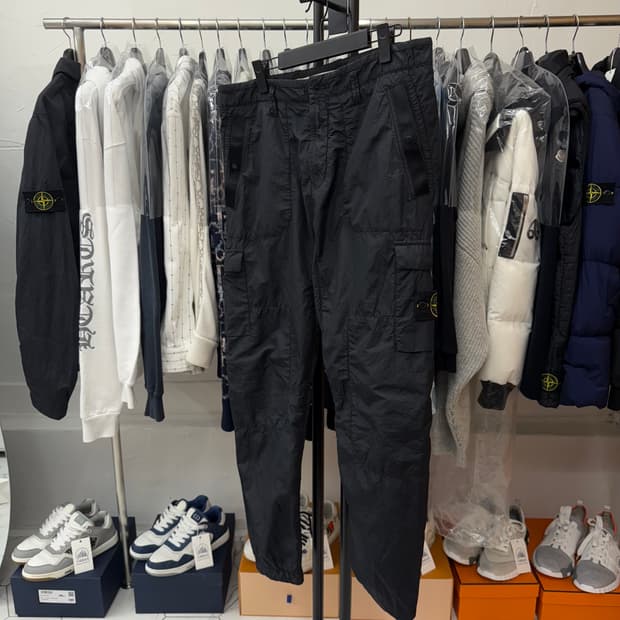 [백화점/32] 스톤아일랜드 나일론 팬츠 블랙