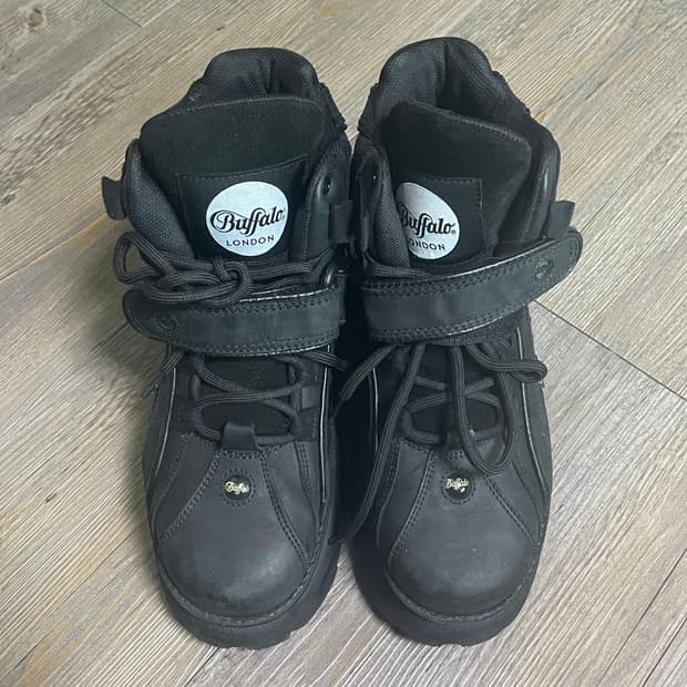 버팔로 런던 하이탑 플랫폼 스니커즈 39