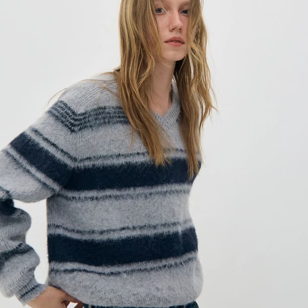 로우클래식 스트라이프 퍼지니트 