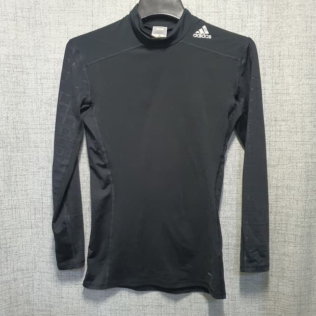 아디다스 기능성 클리마웜 긴팔티 