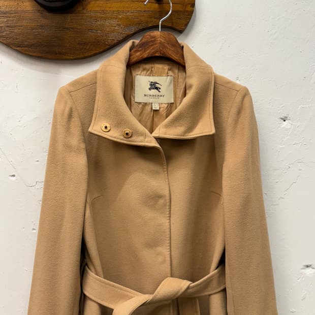 44) Italy Burberry Cashmere Belted Coat