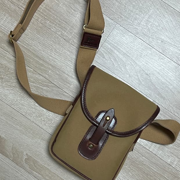 브래디백 켄트 숄더백