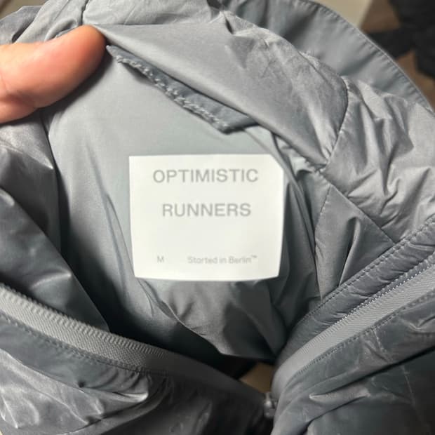 옵티미스틱 러너스 insulated jacket waxed grey