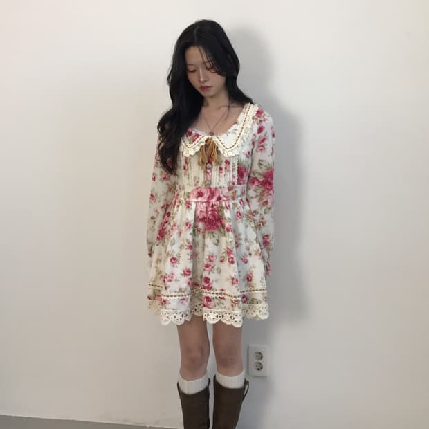 'LIZ LISA' Pinter Mood Floral Print Dres