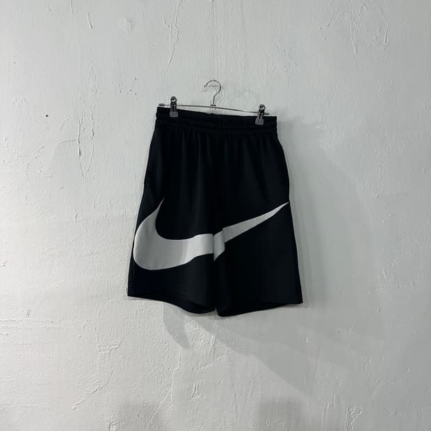 나이키 빅로고 반바지 100
