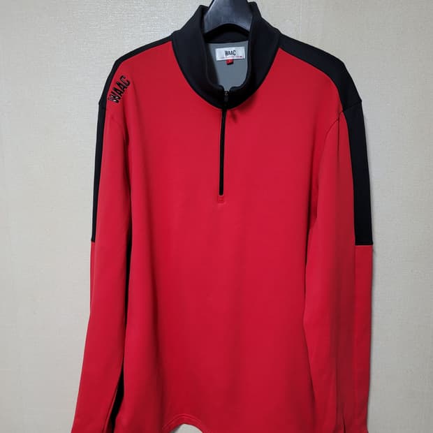 Waac 왁 긴팔 반집업 약기모티