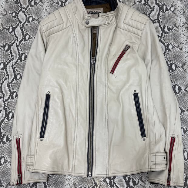 “Vintage” Buckle&Zipper Detail Chic Mood