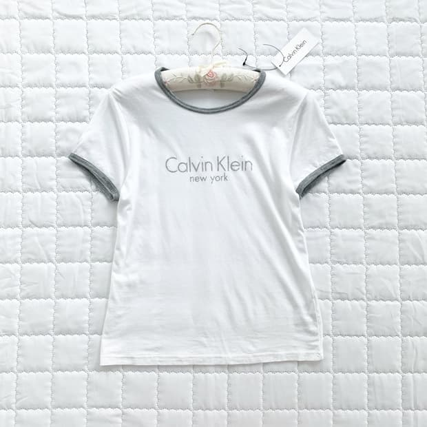 Calvin klein ♥ 캘빈클라인 글리터 로고 링거탑