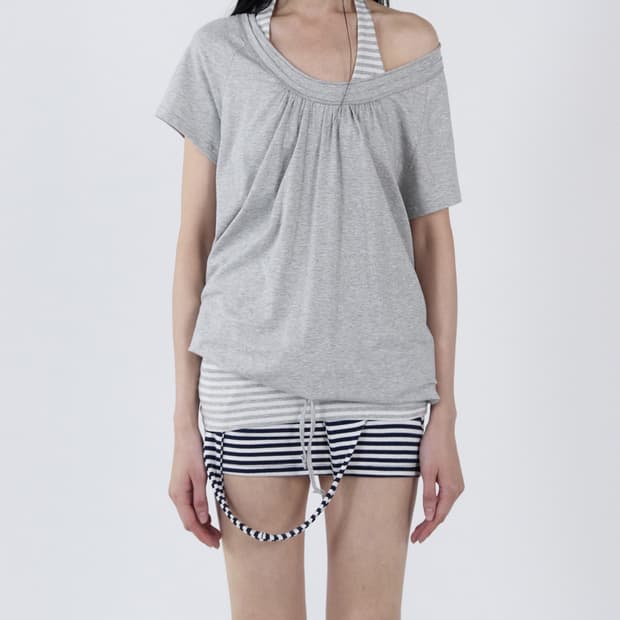 세릭 Round Drawstring Hem Top 그레이
