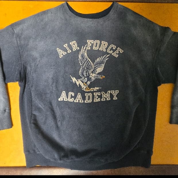바우와우 BOW WOW U.S. AIR FORCE EAGLE 스웻셔츠