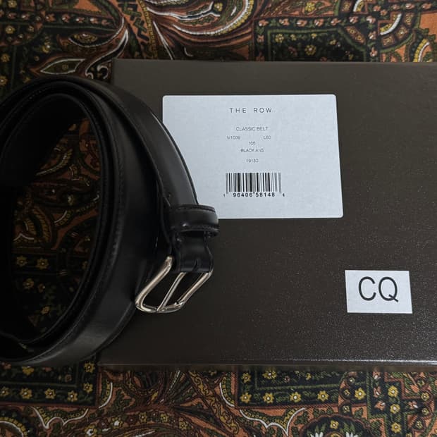the row classic belt black 105