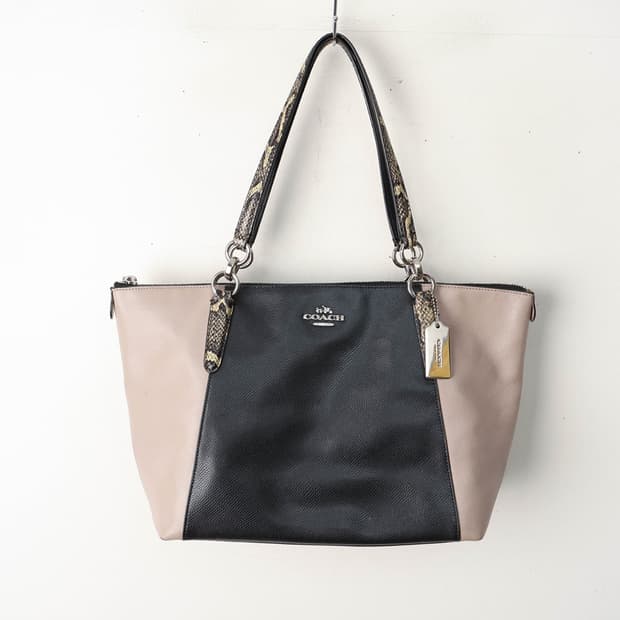 코치 가죽 토트 숄더백