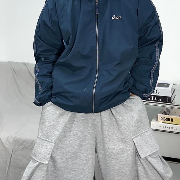 아식스 00s 네이비 바람막이 105