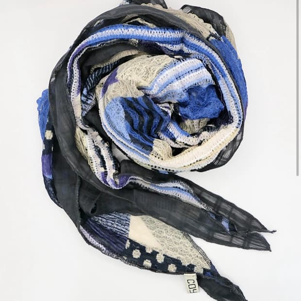 코이세이오 스카프 구해요ㅠㅠ