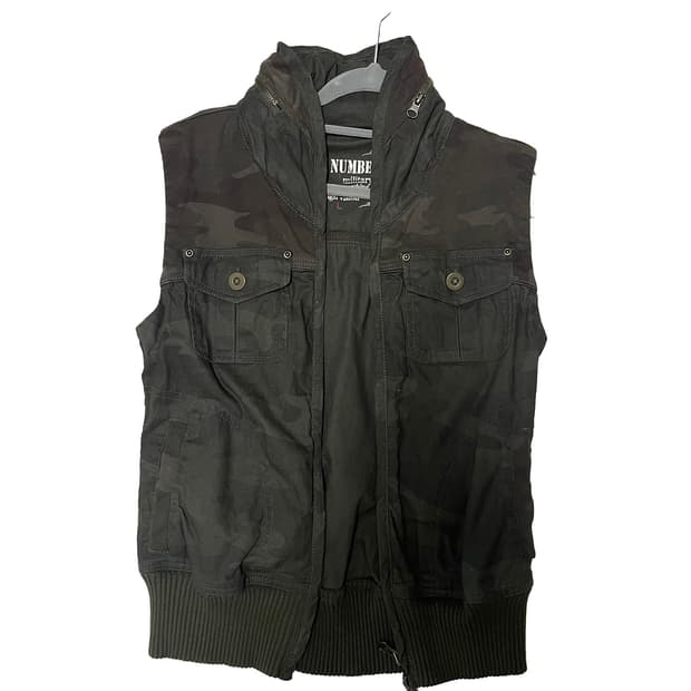 y2k camo layered vest
