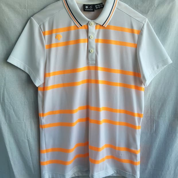 데상트 반팔 카라티셔츠 남성용 L사이즈 폴리