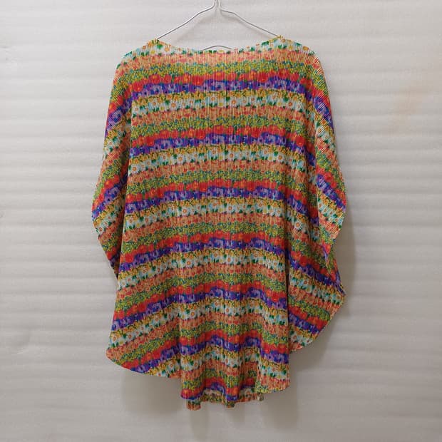 국내정품 이세이미야케 플리츠 반팔 탑 L  XL 티 훌륭 사랑봉봉