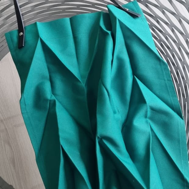 ISSEY MIYAKE × iittala 콜라보 프리미엄 플리츠숄더백