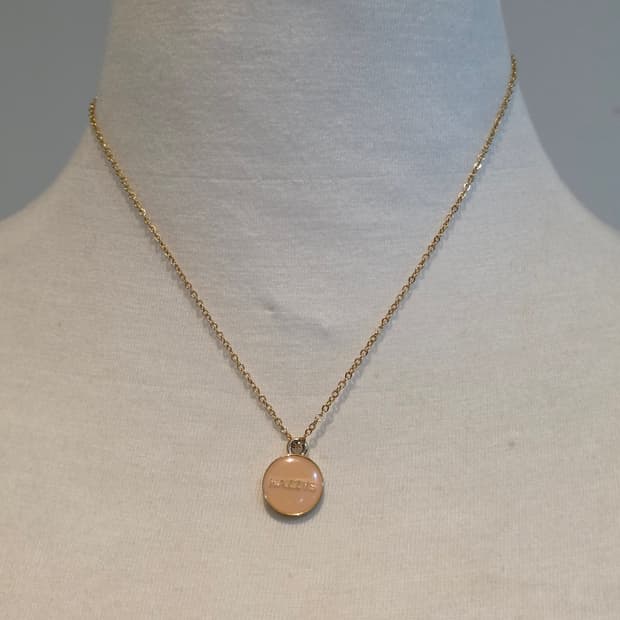 HAZZYS 빈티지리폼) 써클로고 핑크x골드 써지컬목걸이