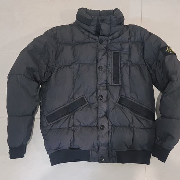 스톤아일랜드 크링클랩스 패딩 L