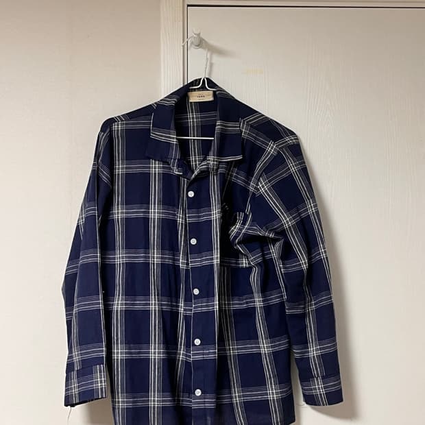파란체크무늬 셔츠