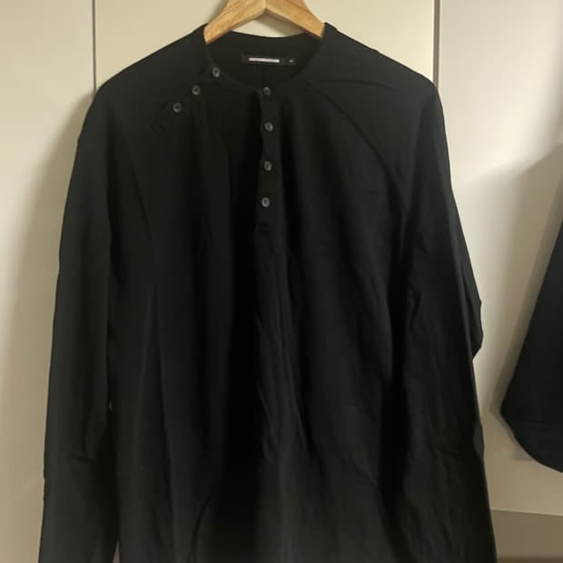 해칭룸 헨리넥 롱슬리브