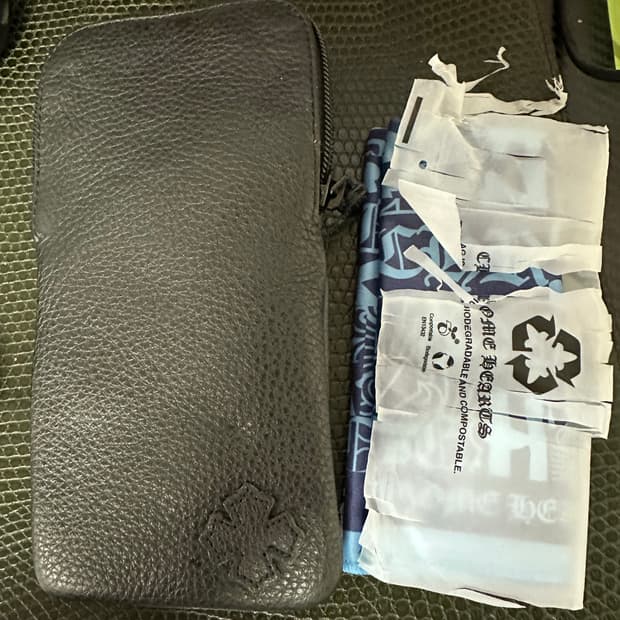 크롬하츠 안경케이스