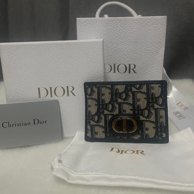 디올 오블리크 몽테인 카드지갑