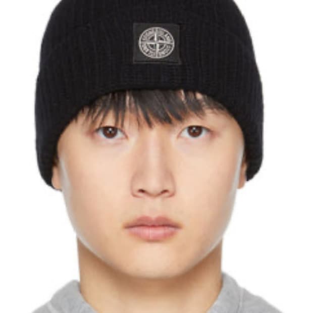 스톤아일랜드 비니 블랙