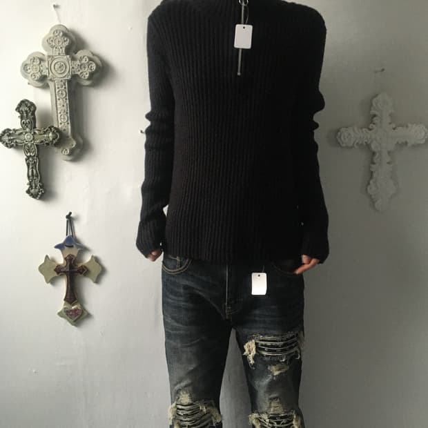 Ribbed half zip up knit