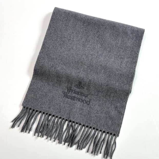 Vivienne Westwood 비비안웨스트우드 그레이 머플러