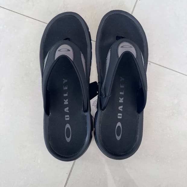 COIL SANDAL FO 오코일 샌들