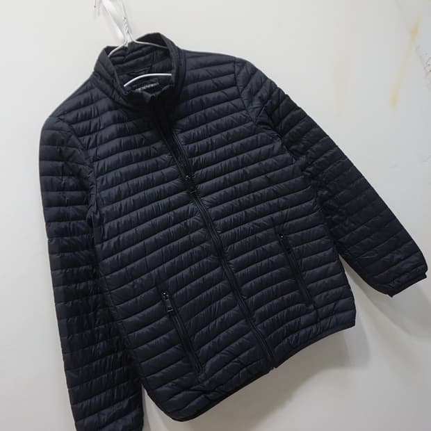 정품 아르마니 키즈 경량 다운 패딩 남아 아동 10A 얇은 점퍼 사랑봉봉